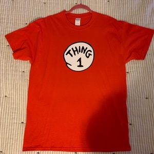 Thing 1 adult shirt large universal studios